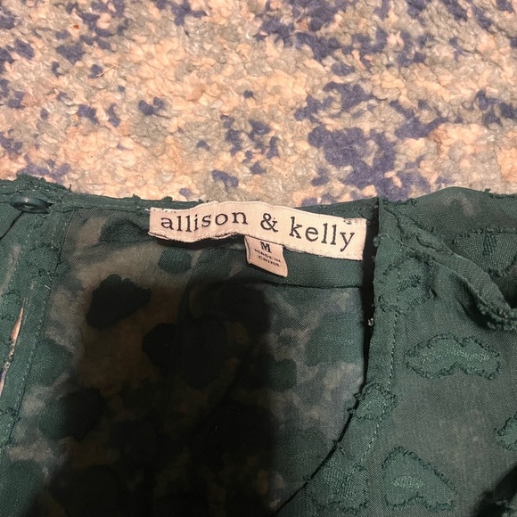 Allison & Kelly Green Textured Tiered Dress - Size M - Picture 2 of 2